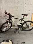 Rower Kross Hexagon X2 – MTB, aluminiowa rama – 26”