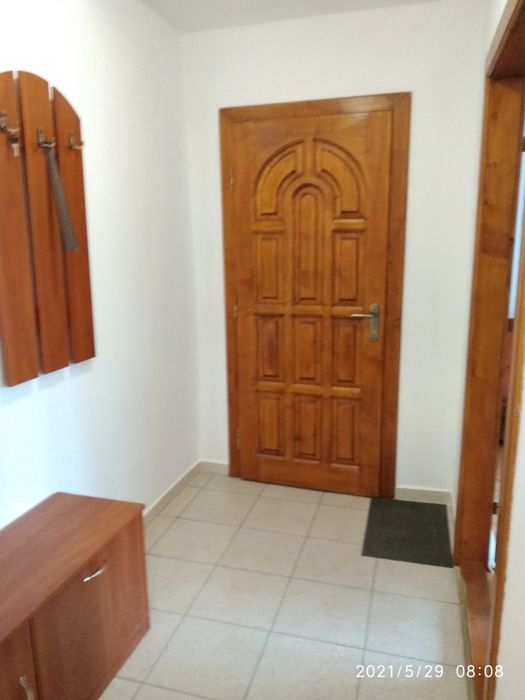 2-х кім. квартира  в  Берегово біля басейна Вільно з 13 Листопада