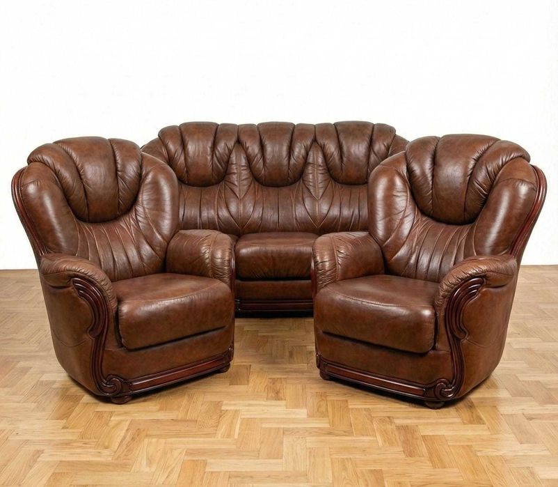 Conjunto de sofás em couro excelente estado