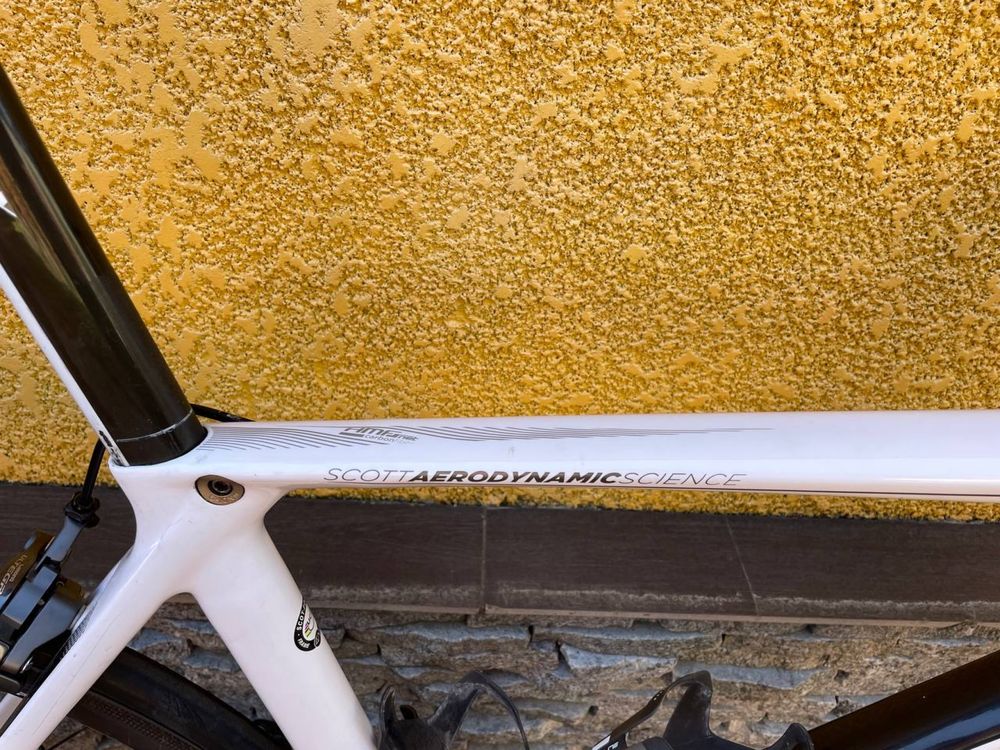 Шоссейный велосипед Scott Foil 40