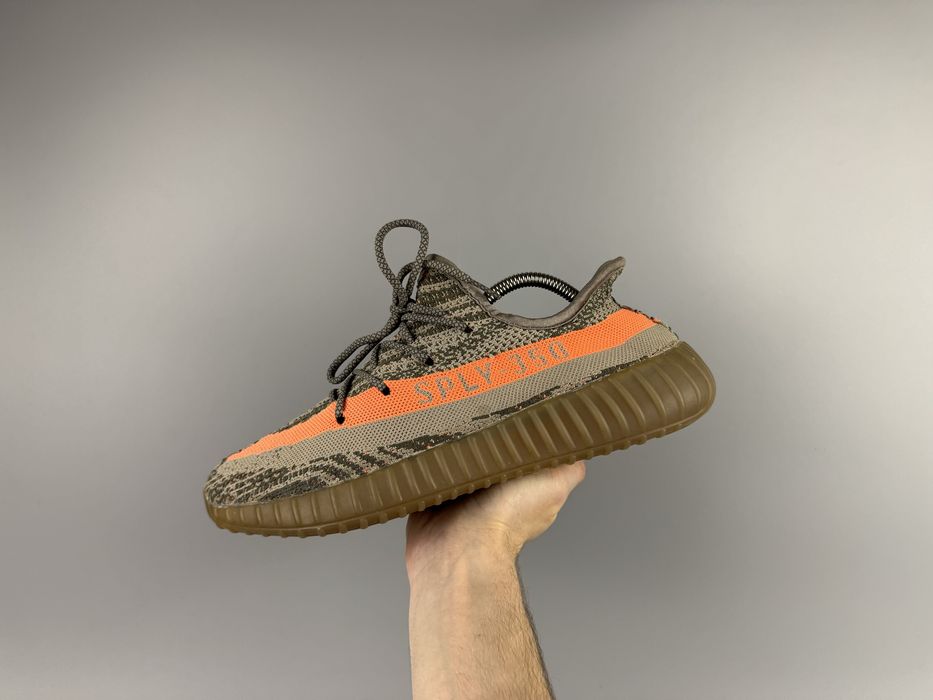 Розмір 45 28.5 см Чоловічі кросівки Adidas Yeezy Boost 350 V2 Beluga