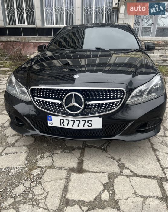 Mercedes-Benz W212 Е250