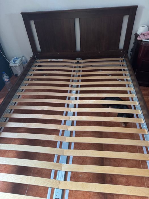 Cama de casal (semi-nova)