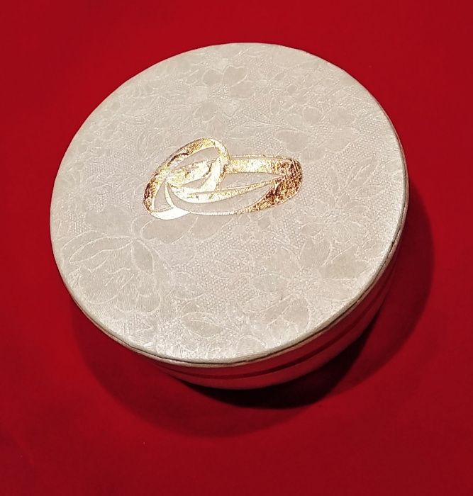 Монета серебряная с золотом подарок на Свадьбу, счастья и любви