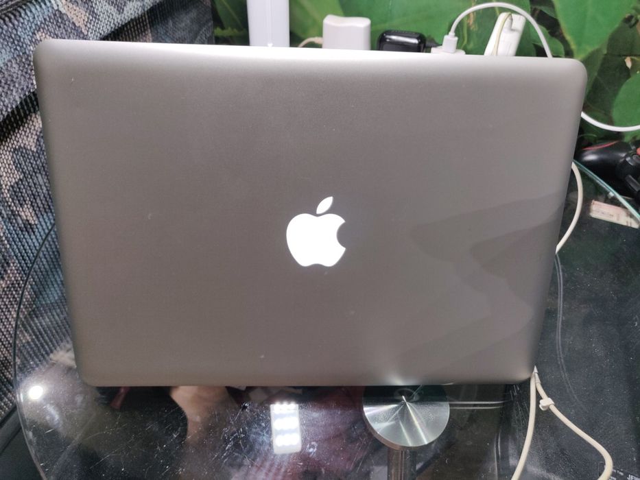 Продам Macboock Pro 13 2011 рік.