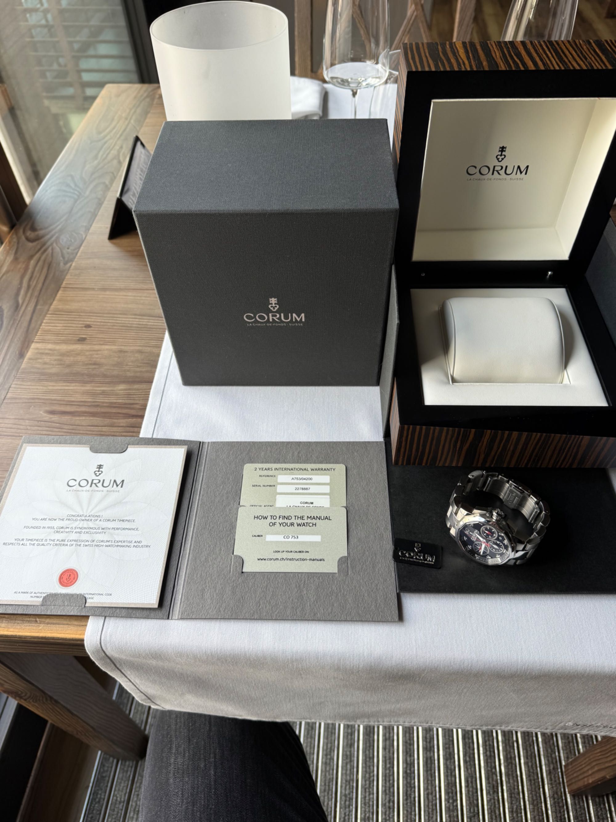 Sprzedam zegarek Corum Admiral's Cup Chronograph 44mm