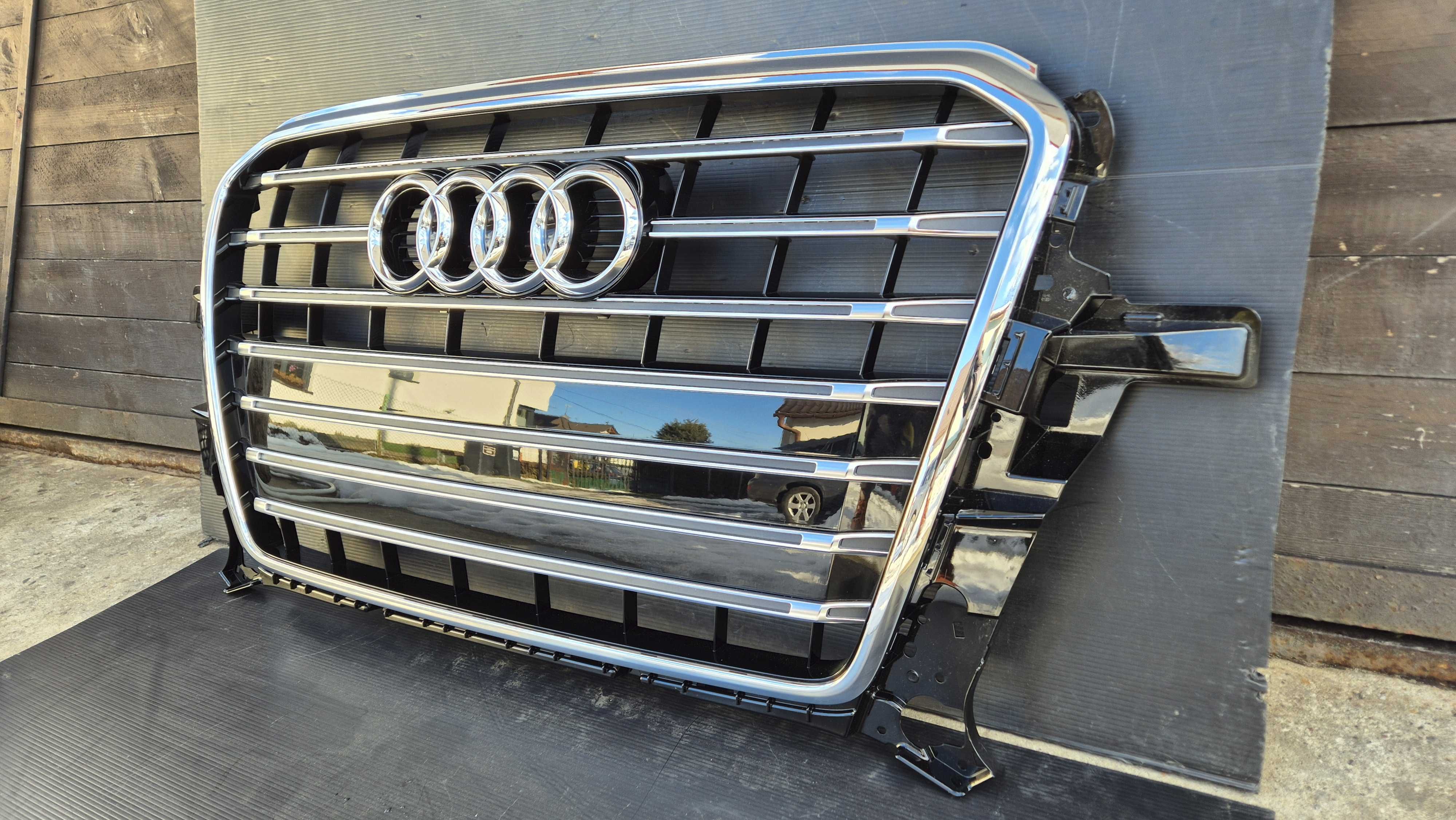 Atrapa chłodnicy GRILL Audi SQ5 Q5 S-LINE 8R LIFT 12-16 OE 8R0 NOWA