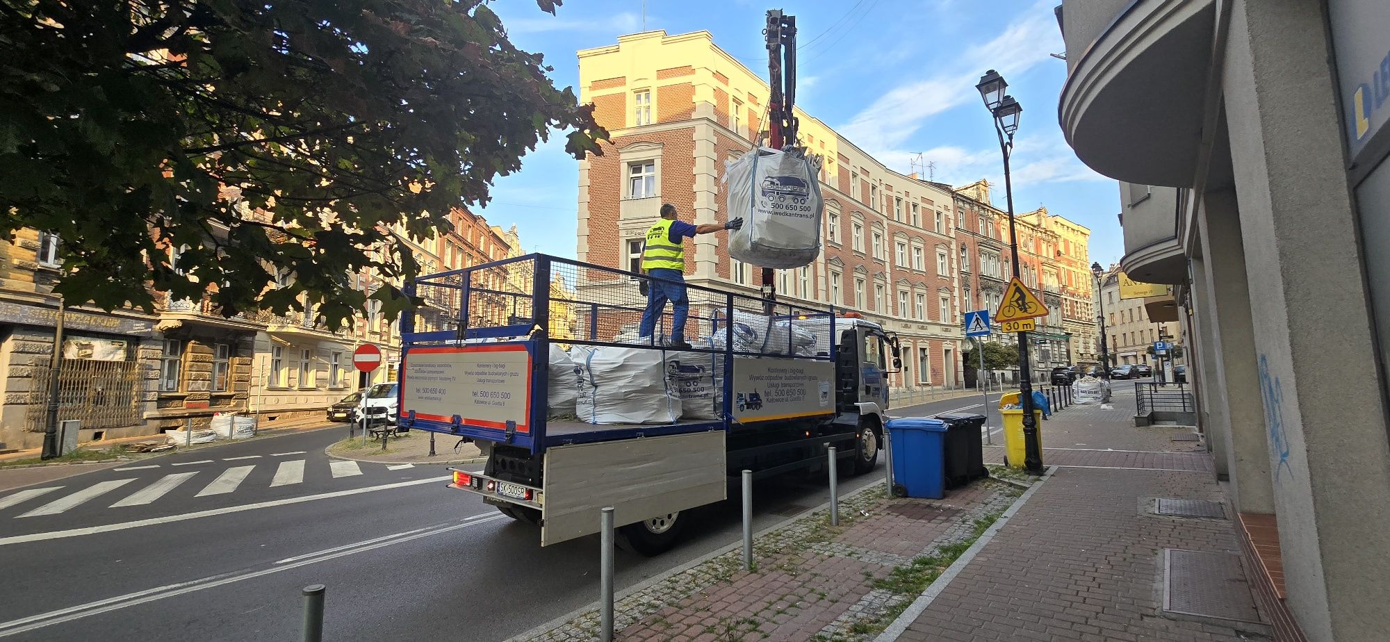 BIG-BAG worek kontener wywóz gruzu odpady śmieci meble budowa remont
