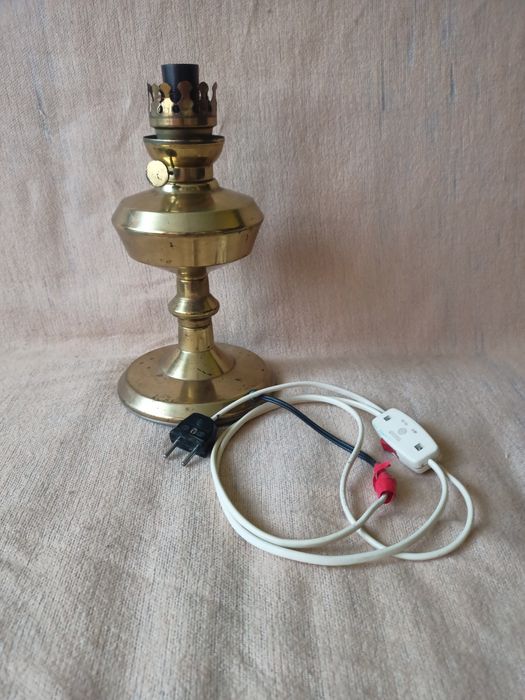 Lampka nocna PRL do renowacji odnowienia WARTO !!