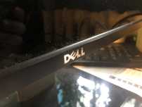 Monitor Dell z kablem zasilajacym