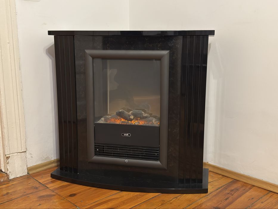 Komienk elektryczny EWT * Z FUNKCJĄ GRZANIA