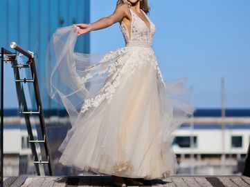 Suknia ślubna Enzoani 36 S