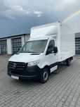 Przeprowadzki transport bus kontener