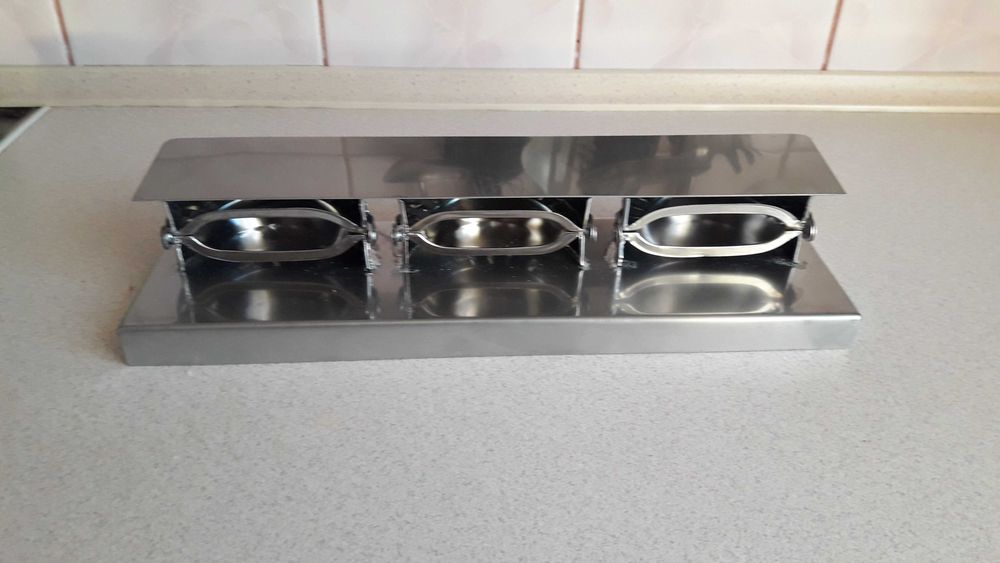 pierogarka stalowa do zaciskania pierogów domowych.