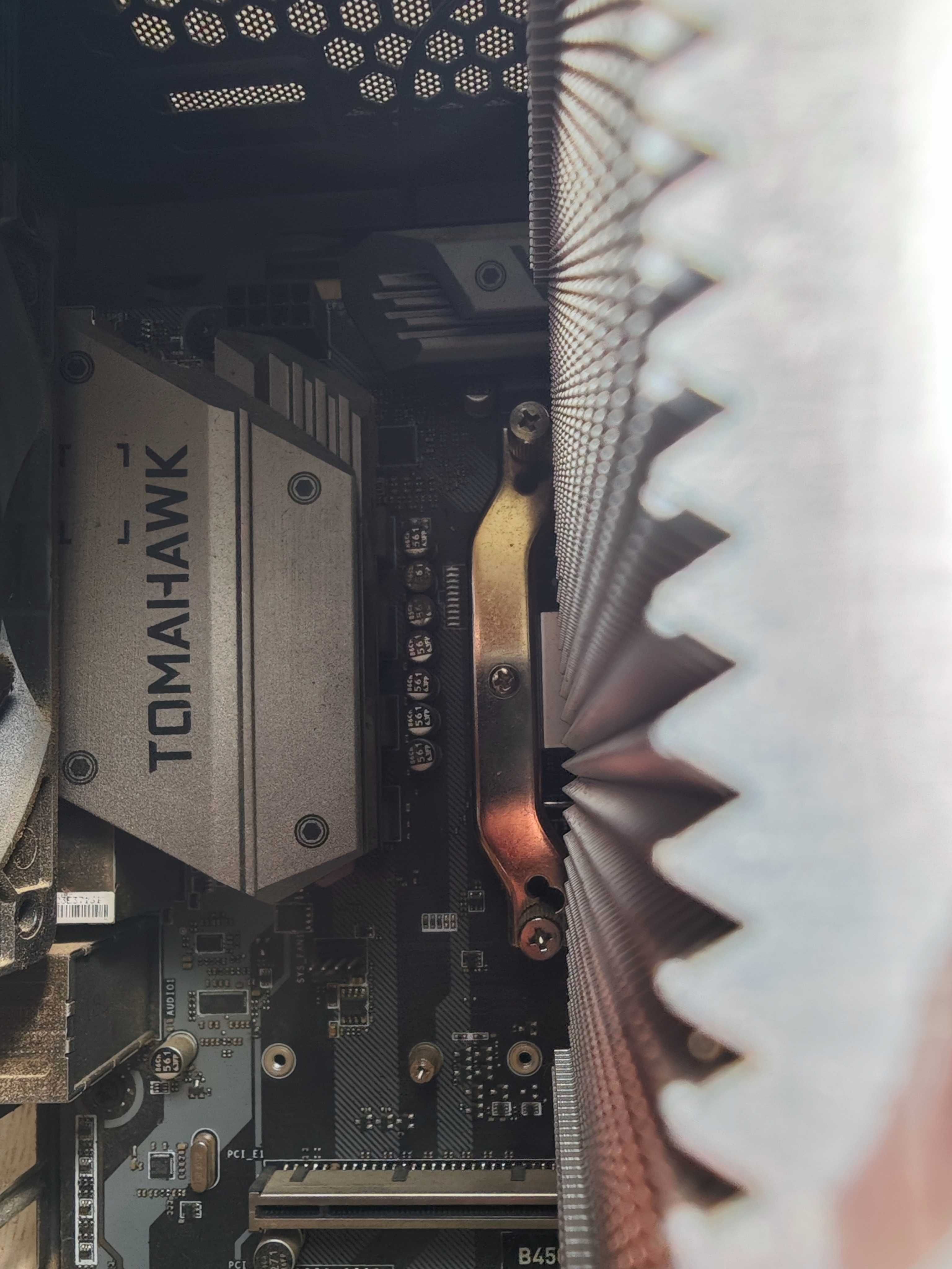 Niekompletny komputer(baza startowa) Ryzen 7 5800x+32 GB DDR4 3200 MHz