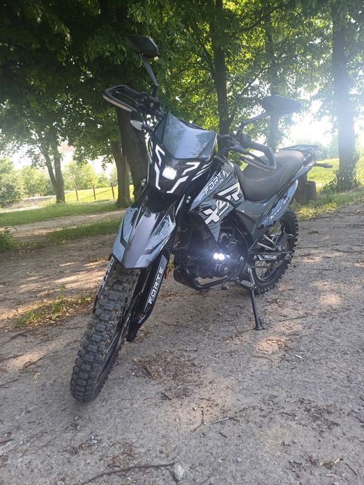 Продам мотоцикл Форте