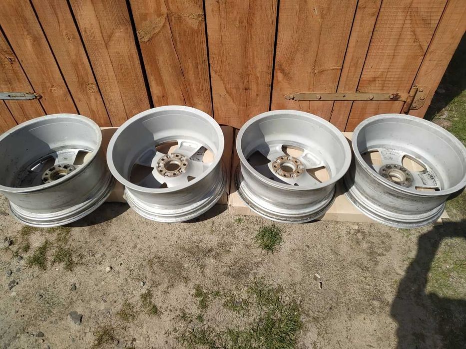 Диски різноширокі r19 BMW X5 E70