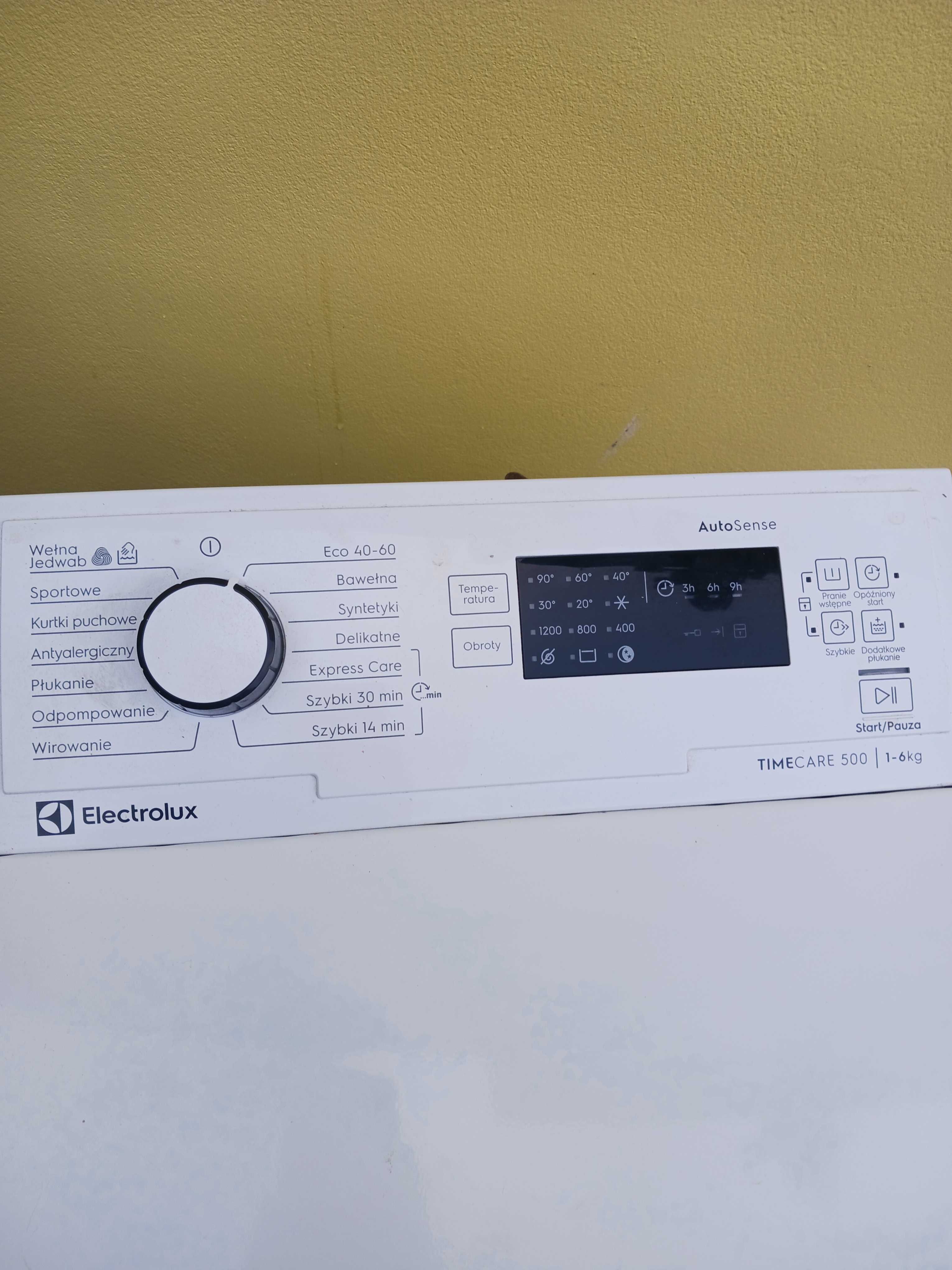 Sprzedam nową pralke "Electrolux Time Care 500 , Auto Sense "