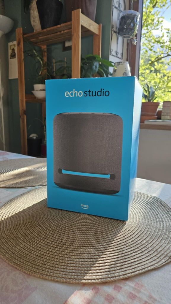 Inteligentne głośniki Amazon Echo Studio