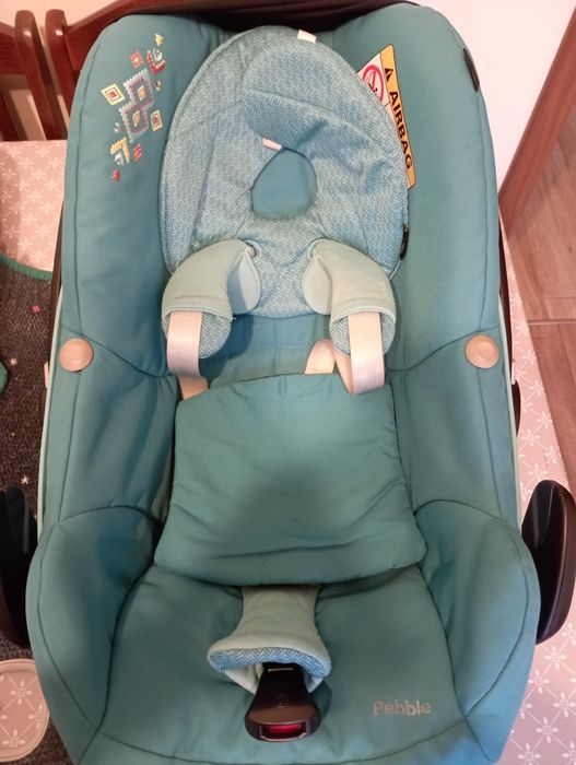 Fotelik maxi Cosi pebble z bazą ISOFIX