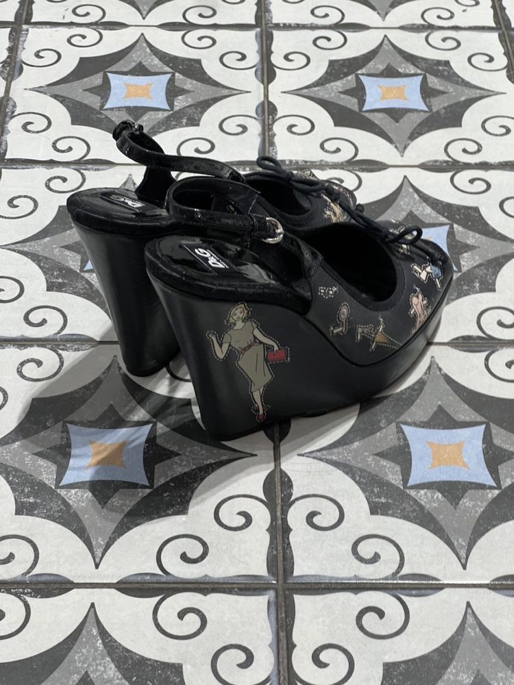 Босоніжки Dolce&Gabbana, нові.