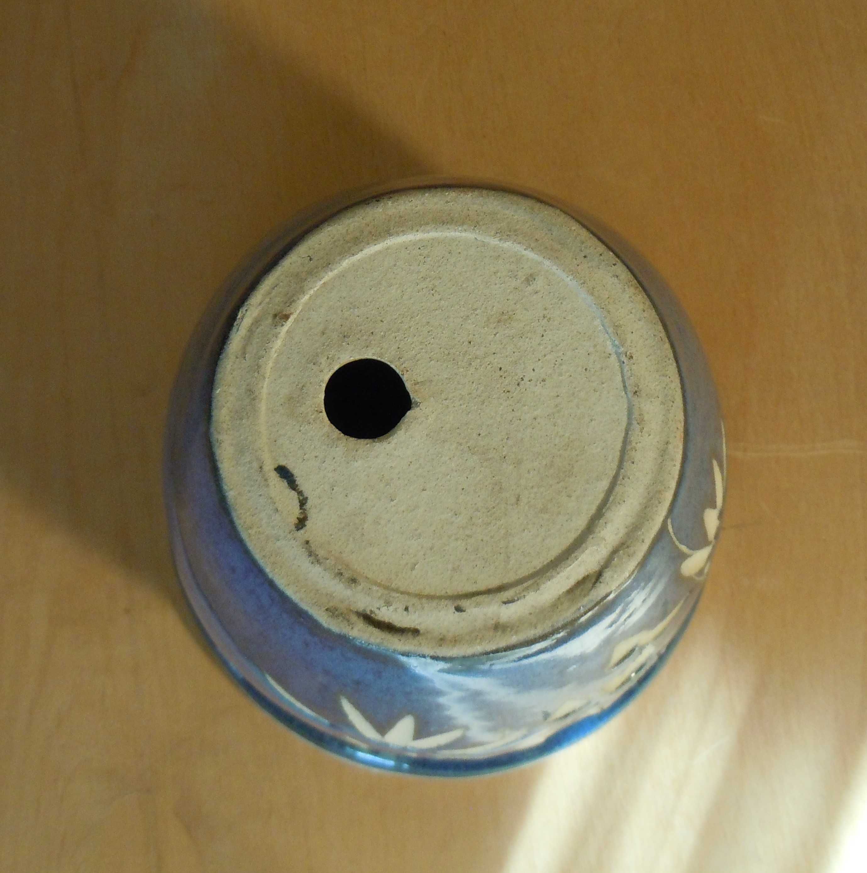 Ładna solidna ceramiczna doniczka j. nowa