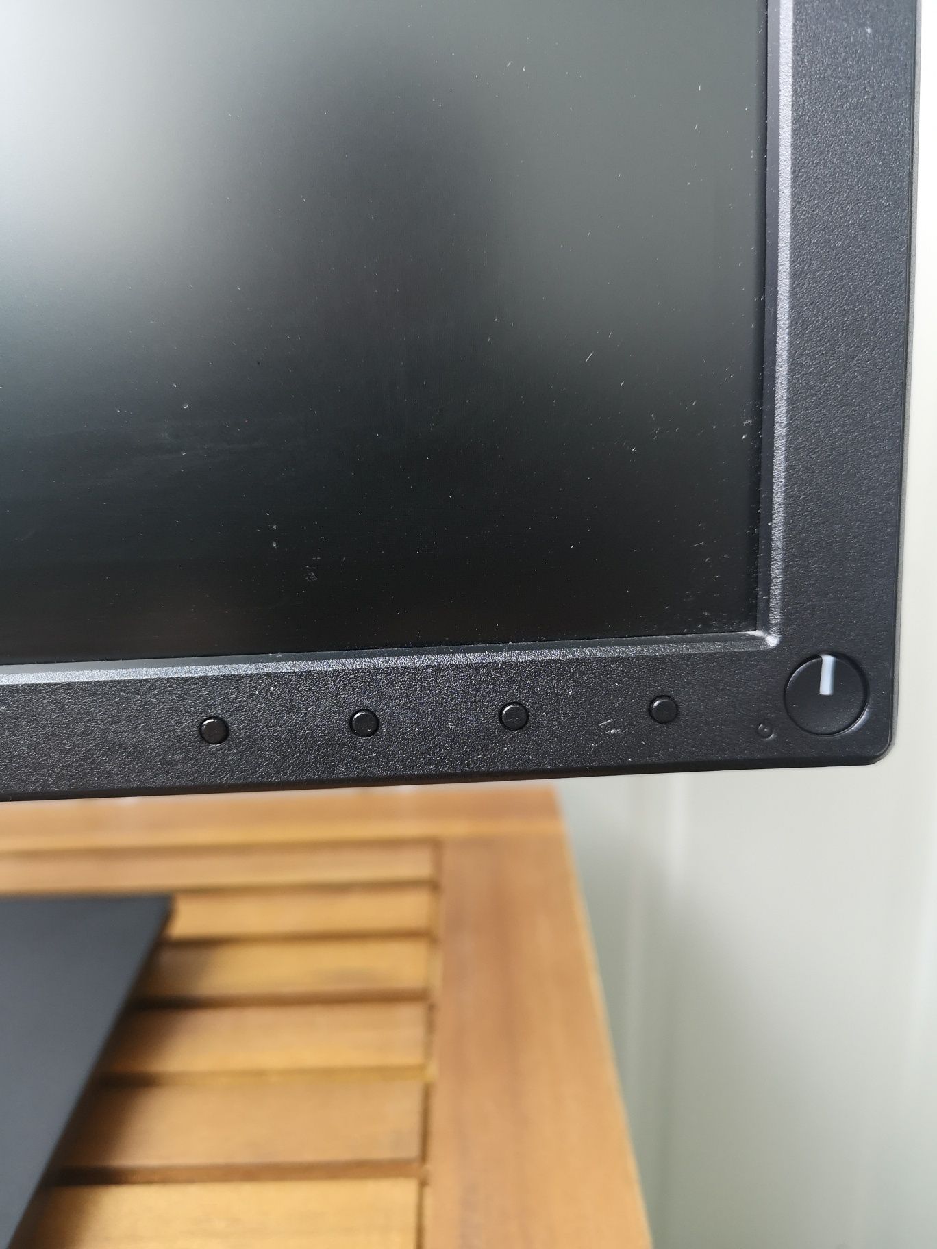 Monitor Dell E2216H, 22 cali LED