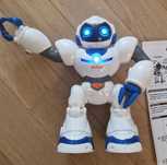 Robot sterowany airbot na pilota