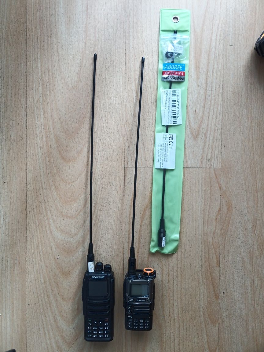 Antena Dual band VHF/UHF para Radio ABBREE