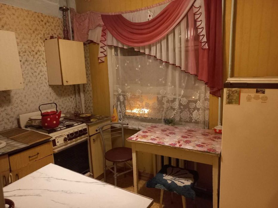 Здам СВОЮ 1к. квартиру Олекс.  р-н, в.Запоріжська