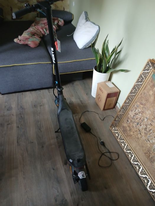 Продам елекро самокат