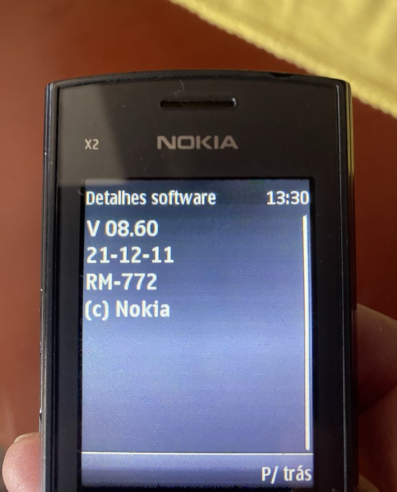 Telemovel nokia X2-05
