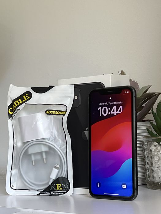 Iphone 11 64gb STAN IDEALNY (cena do dzisiaj)
