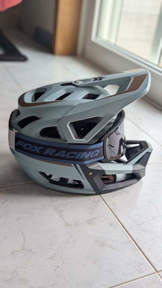 Capacete Fox Proframe RS