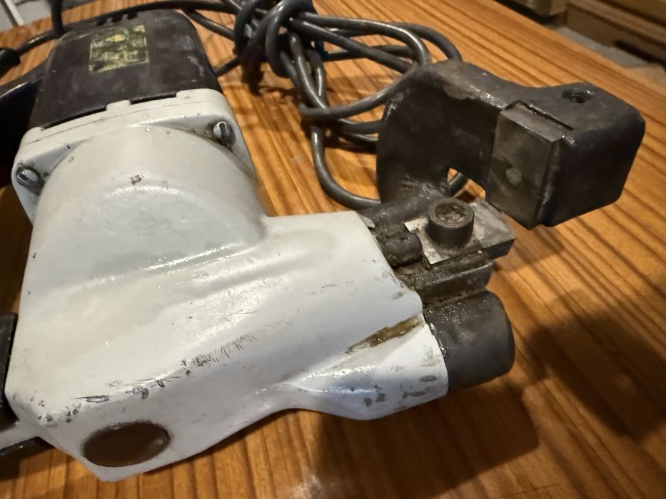 Elektryczne nożyce do  blachy PRL