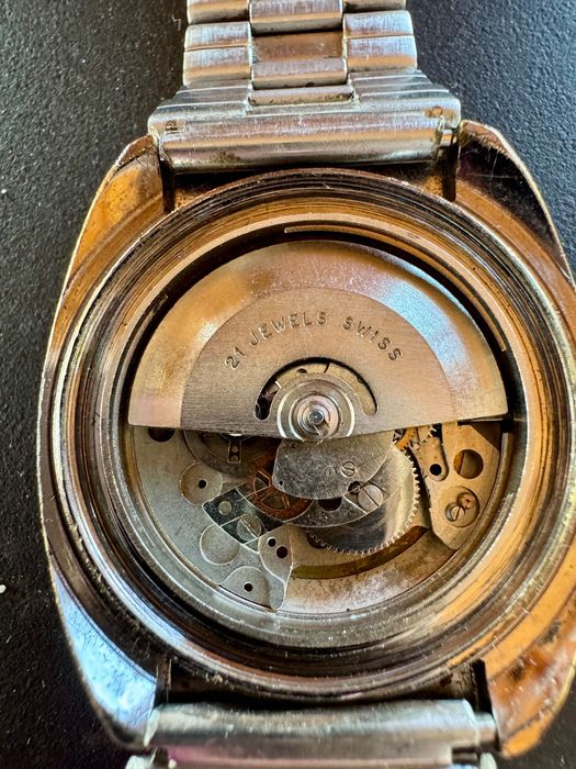 Sheffield Allsport Automatic -  koperta, mechanizm rezerwacja
