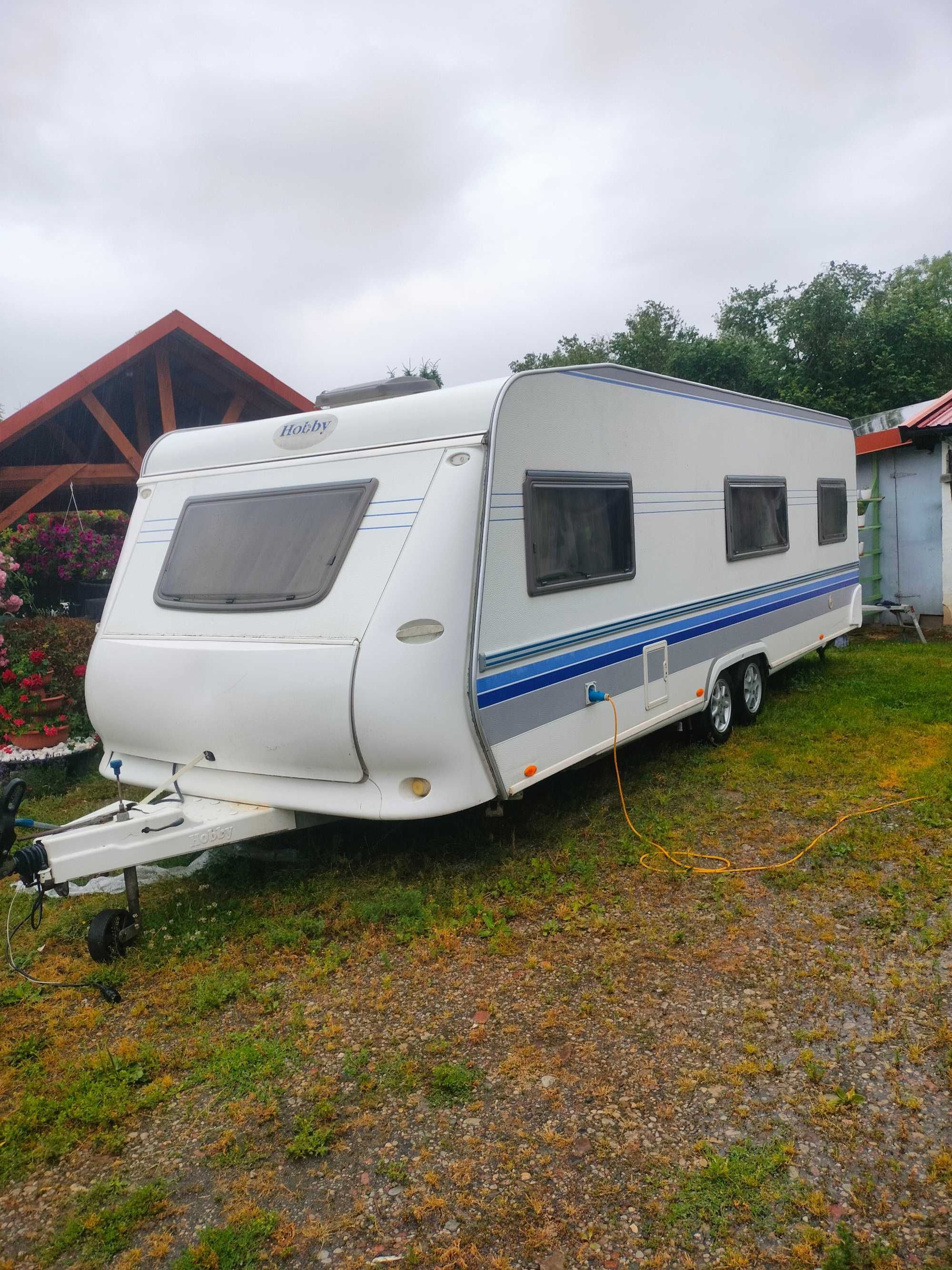 Przyczepa kempingowa Hobby 635 dwuosiowa zarejestrowana