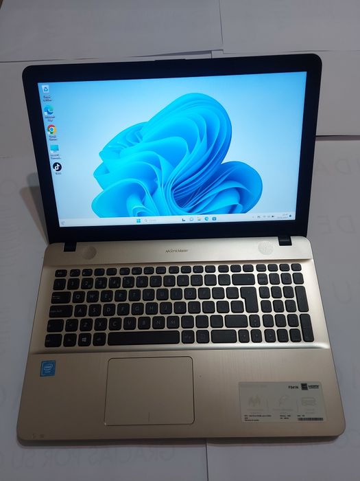 Computador portatil, ASUS Sonic Master