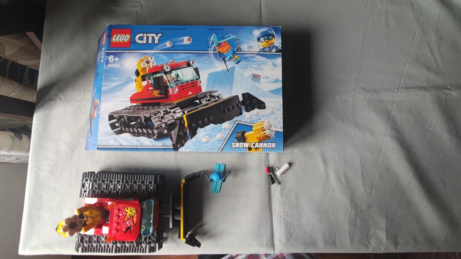 LEGO City 60222 pług gąsienicowy