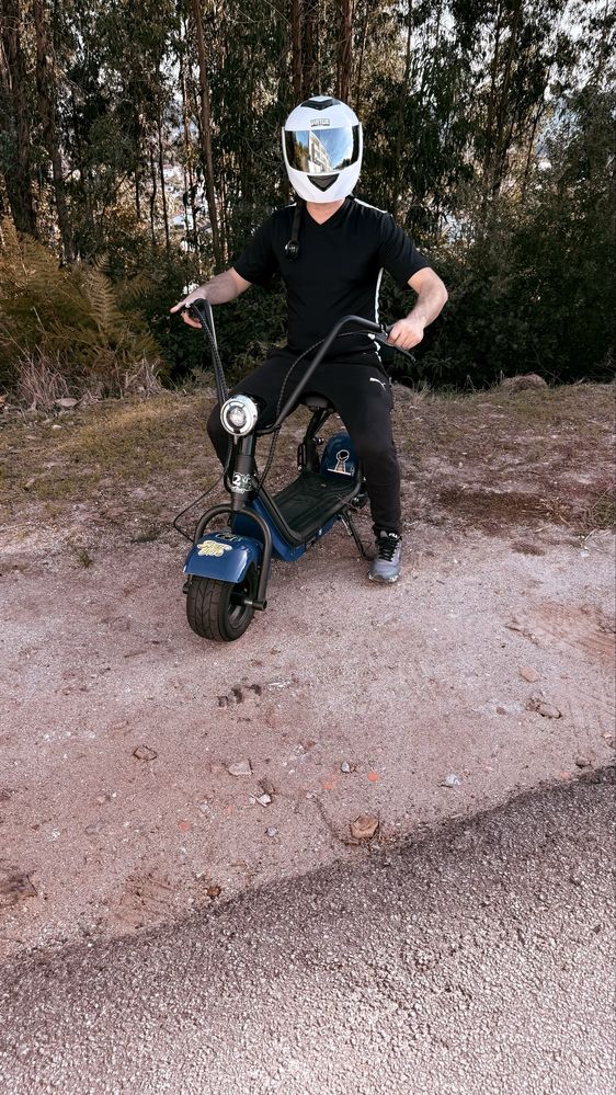 Mini Scooter elétrica City Coco Trotinete 1000W