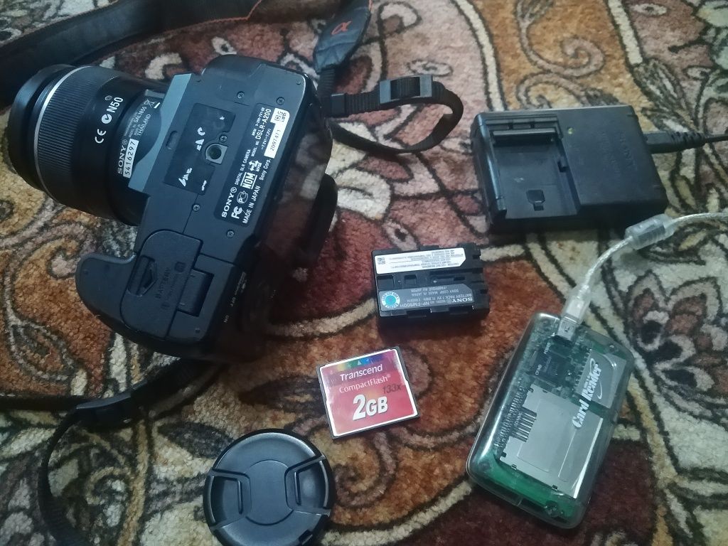 Sony dslr a200 + об'єктив sony sal1855, фотоапарат флешка