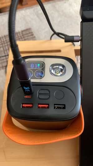 Повербанк ETU100 60000маг Type-C 100W з ліхтарем, 2*USB-C/3*USB-A