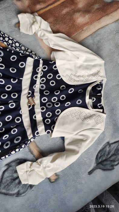 Платье на 5-6 лет