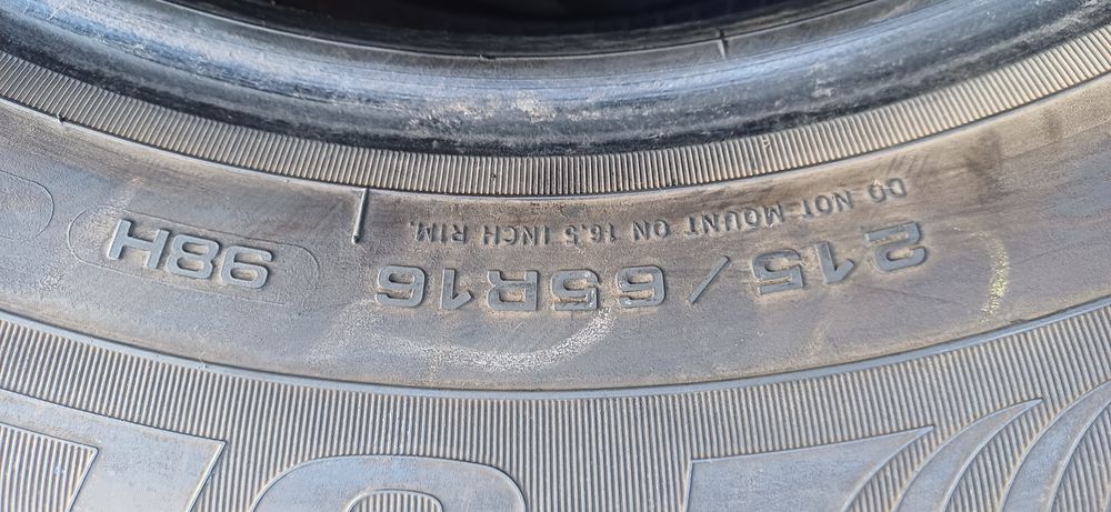 215/65R16 98H FULDA , dwie używane opony zimowe.