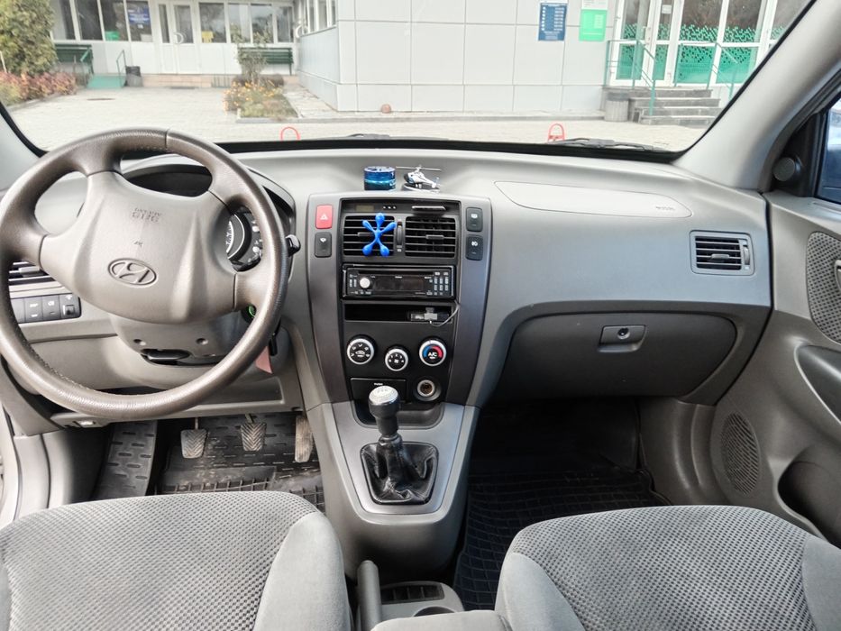 Hyundai Tucson 2005 2,0 бензин