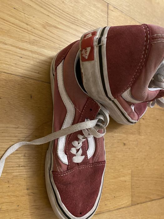 Tenis Vans vermelho escuro