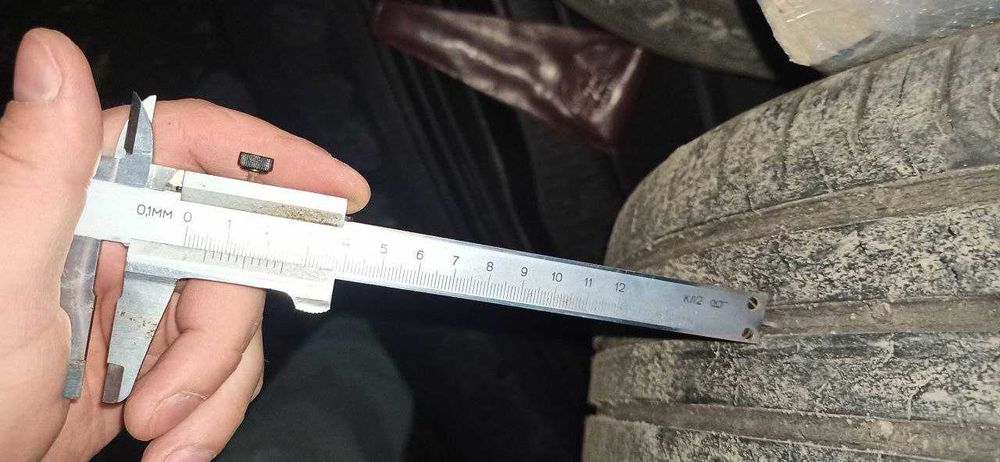 Continental гума шини 215 55 r17 (без дисків)