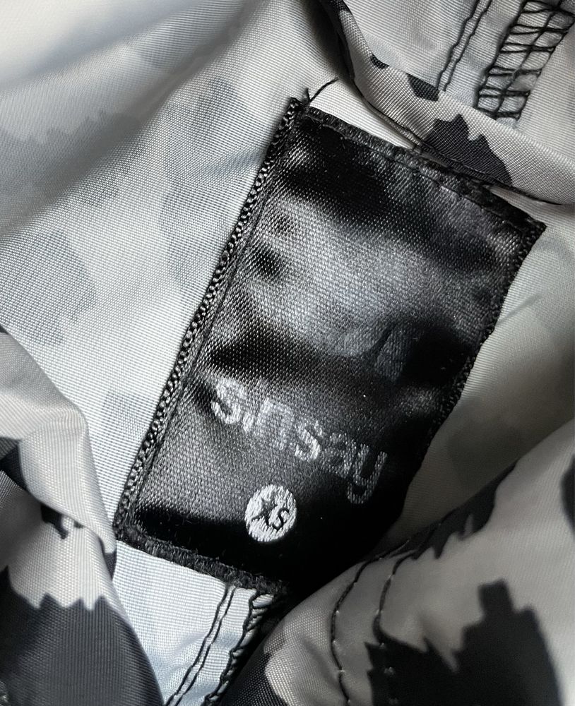 Płaszcz przeciwdeszczowy marki Sinsay