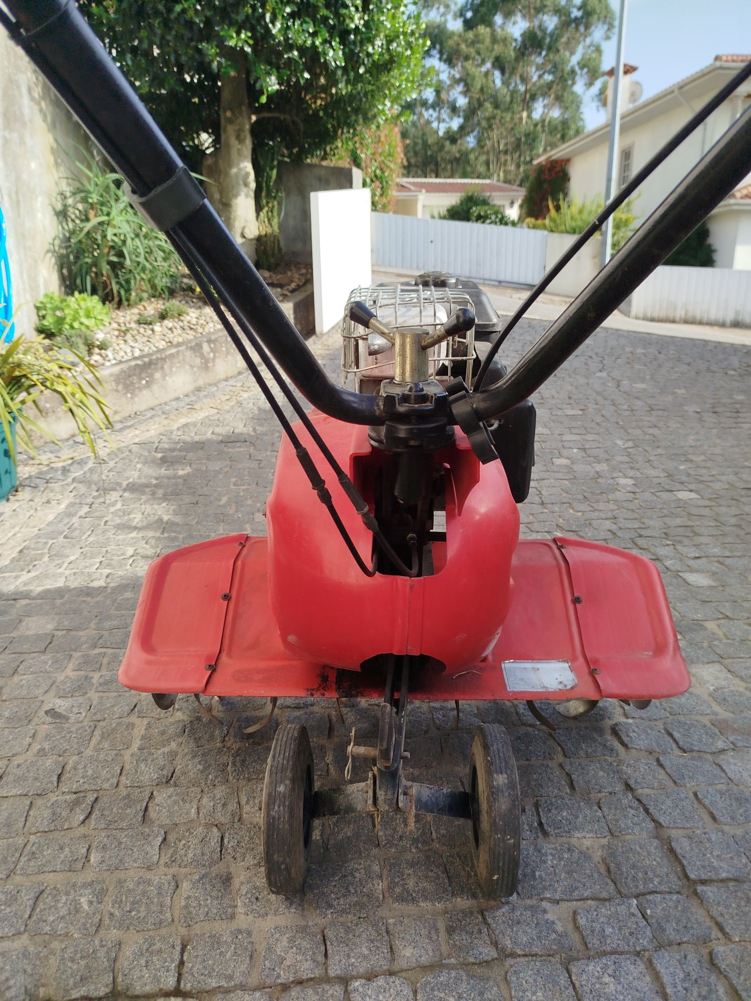 Moto Enxada 5.5HP