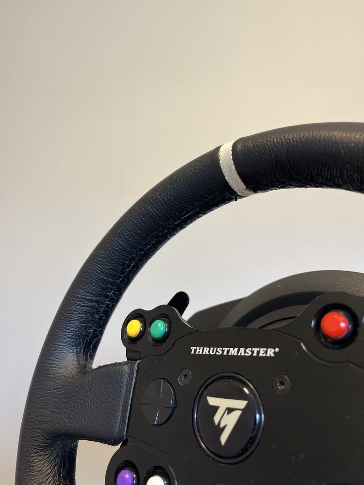 Thrustmaster tx + stojak wheel stand pro